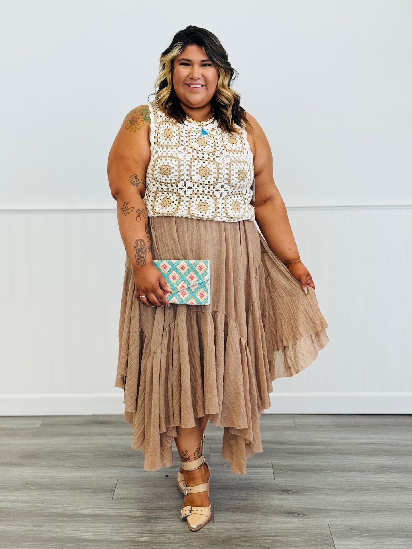 White/Taupe Square Crochet Tank Top (Reg & Plus)