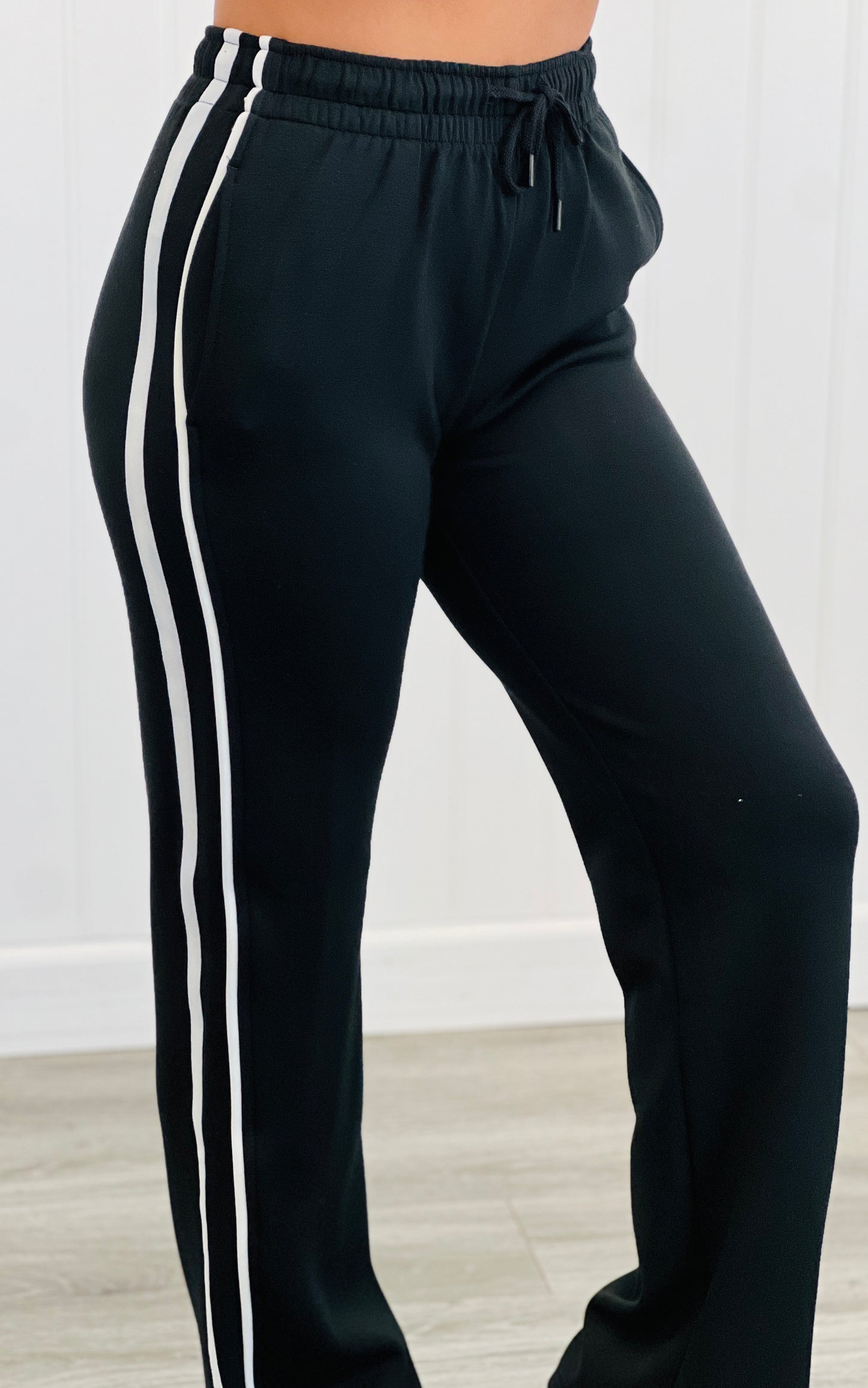 Black Side Stripe Pocket Pants (Reg.) - 2 Colors