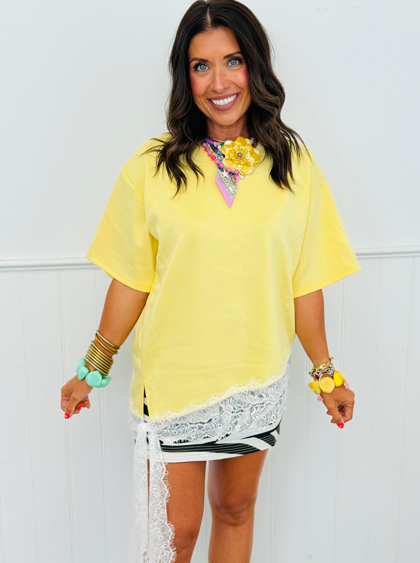 Banana Lace Detail Short Sleeve Top (Reg. and Plus)