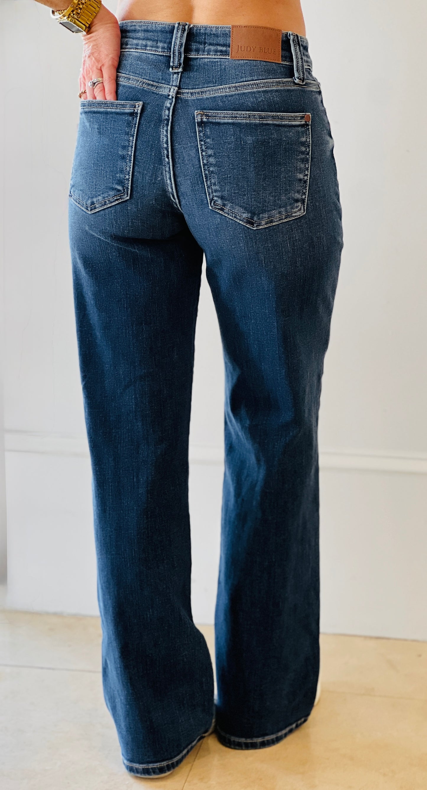 Judy Blue Between the Seams Jeans (Reg. and Plus)