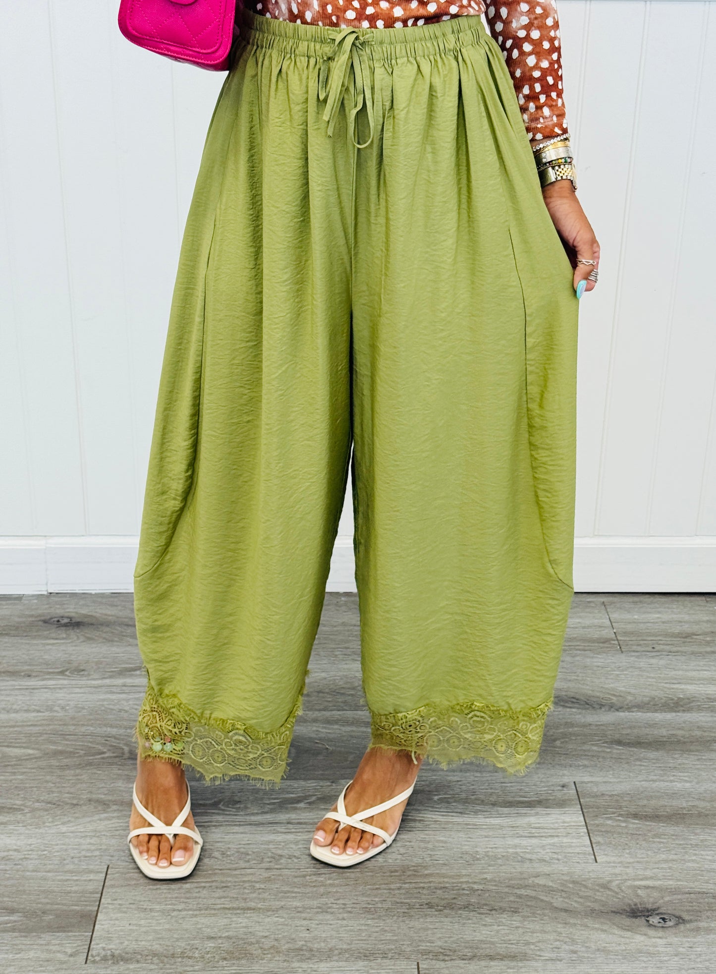 Crinkled Lace Trim Pants (Reg & Plus)- 2 Colors