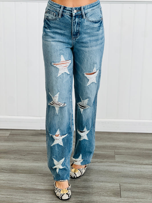 Judy Blue How Stars Are Made Star Distressed Jeans (Reg. and Plus)