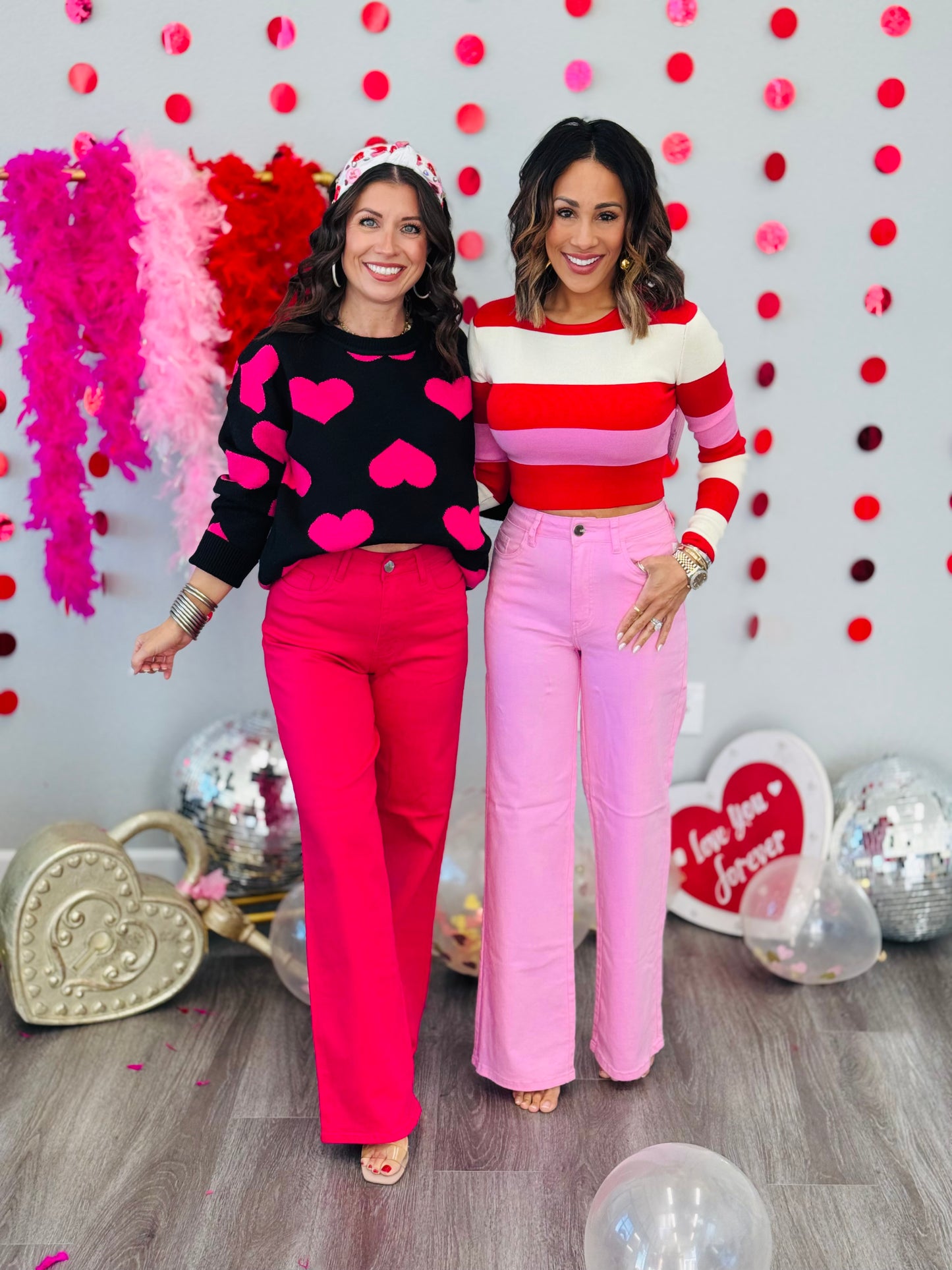 Bold Hearts Pullover Sweater (Reg)-2 Colors