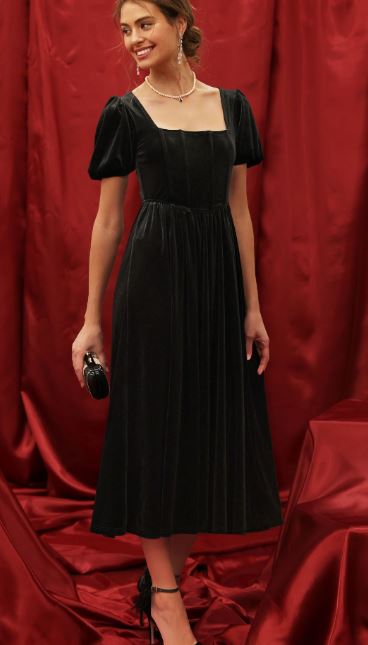 Black Velvet Holiday Nights Midi Dress (Reg)