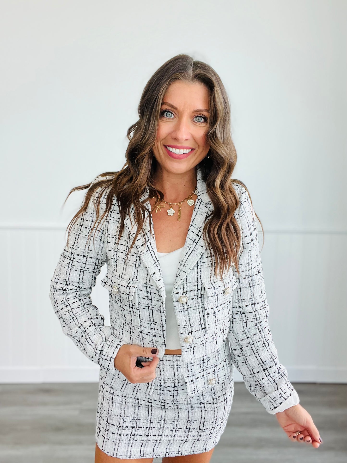 Tweed Pearl Crop Blazer (Reg)-2 Colors