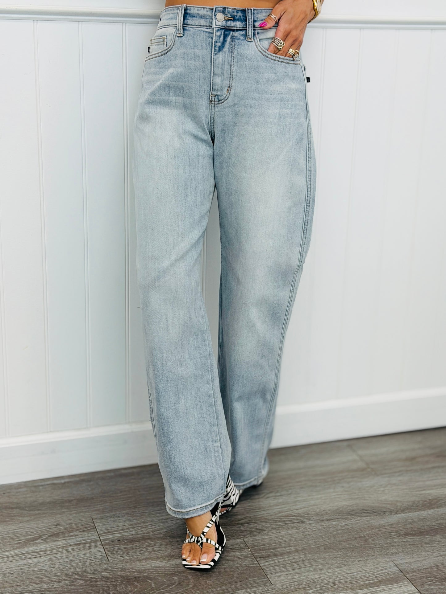 Judy Blue Aspen Arc Leg Jeans (Reg. and Plus)