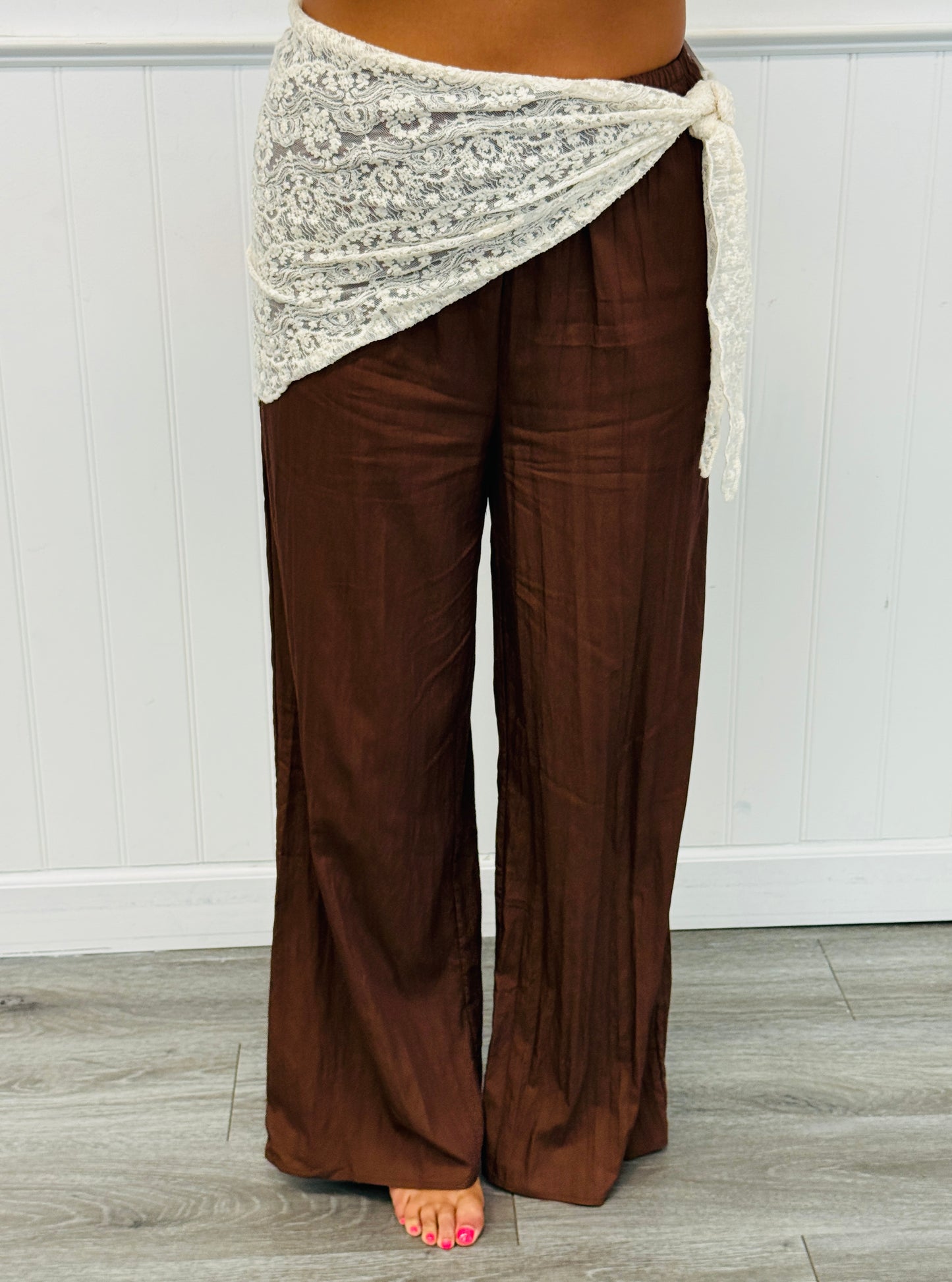 Brown Wide Leg Pants With Scarf (Reg.)