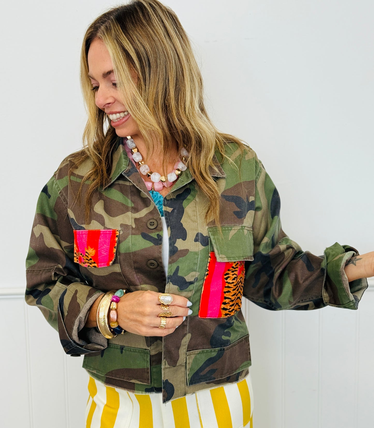 Camo Print Tiger Graphic Jacket (Reg.)