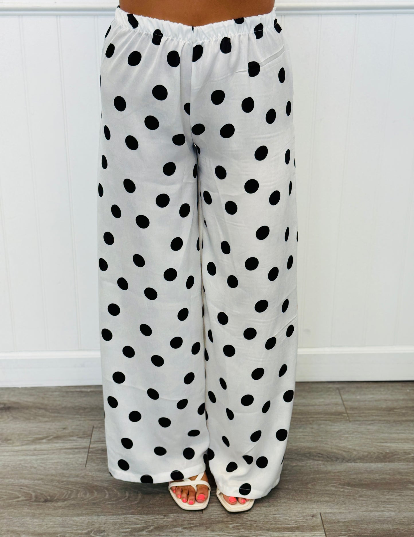 White Polka Dot Asymmetrical Top & Pants Set (Reg.)