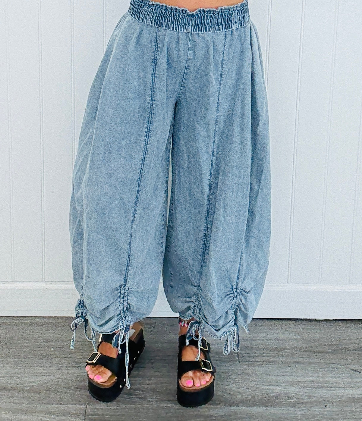 Denim Ruching Detail Pants (Reg.)