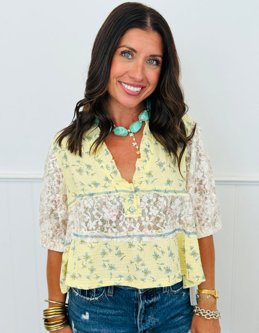 POL Yellow Floral Lace Up Back Top (Reg.)
