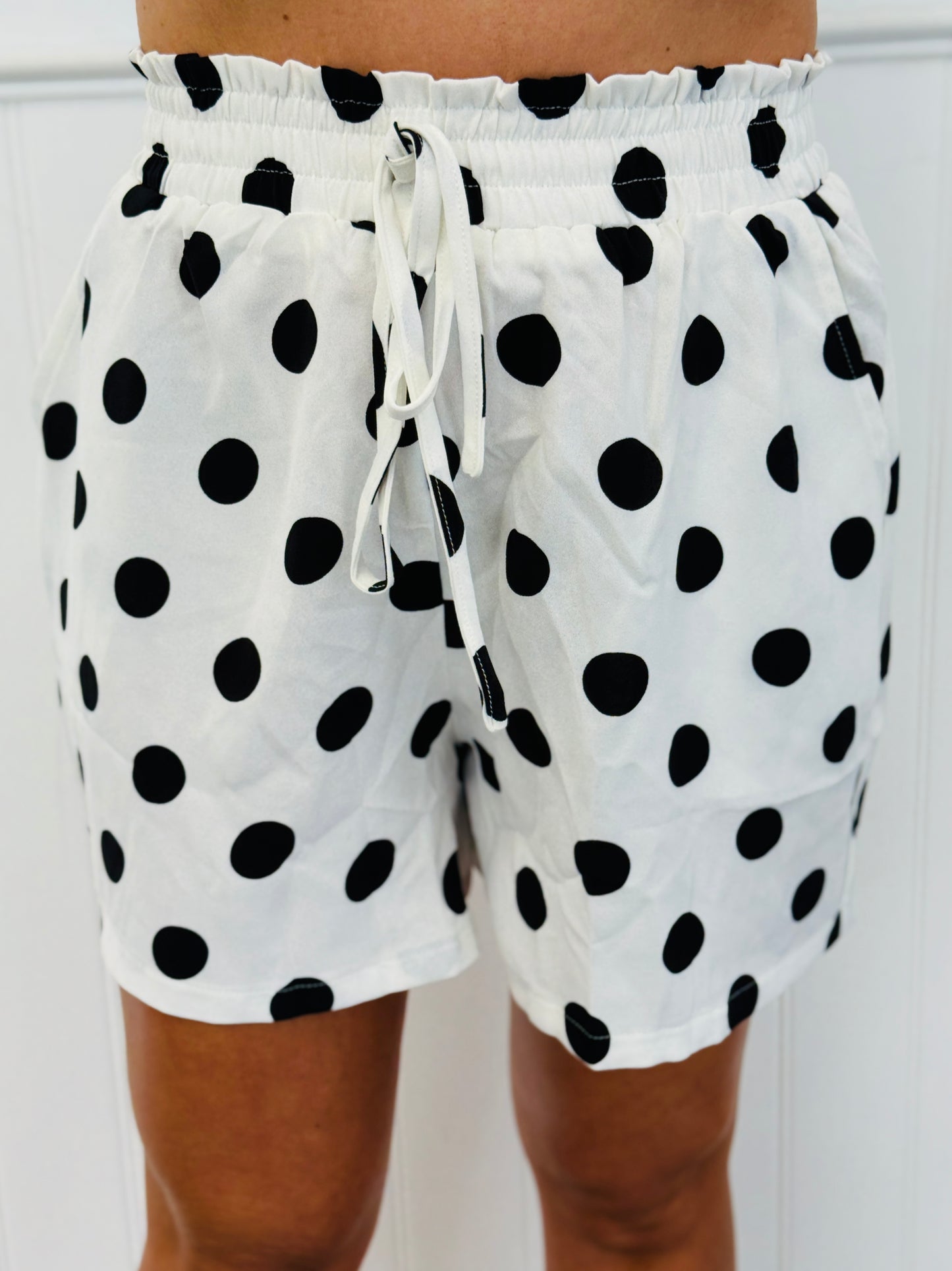 White/Black Polka Dot Shirt & Shorts Set (Reg & Plus)