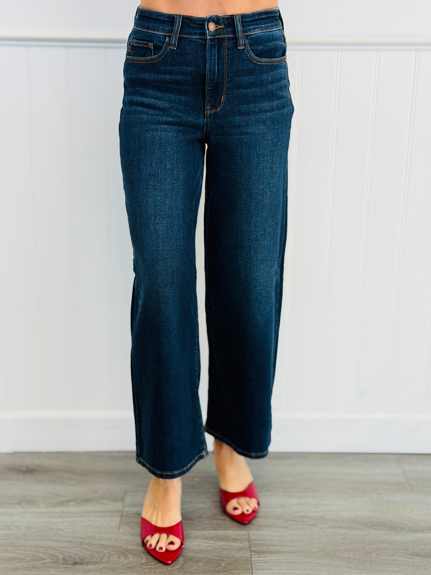 Judy Blue Daydream Wide Leg Ankle Jeans (Reg. and Plus)