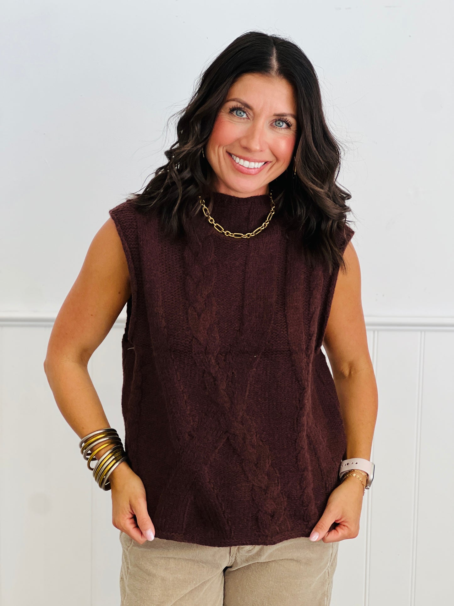 Brown Cable Detail Sleeveless Sweater Top (Reg.)