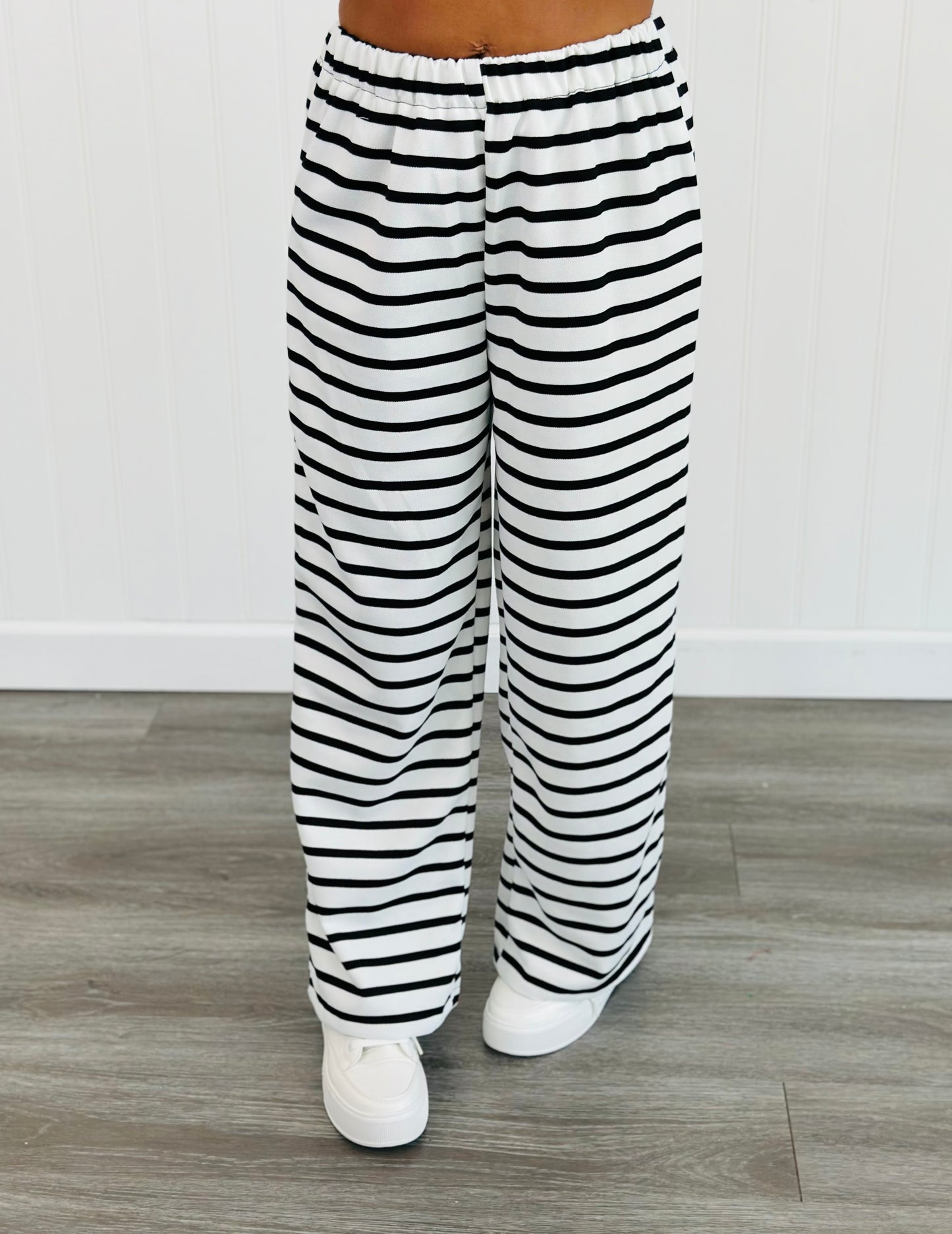 Black/White Striped Bow Front Top with Pants Set (Reg.)