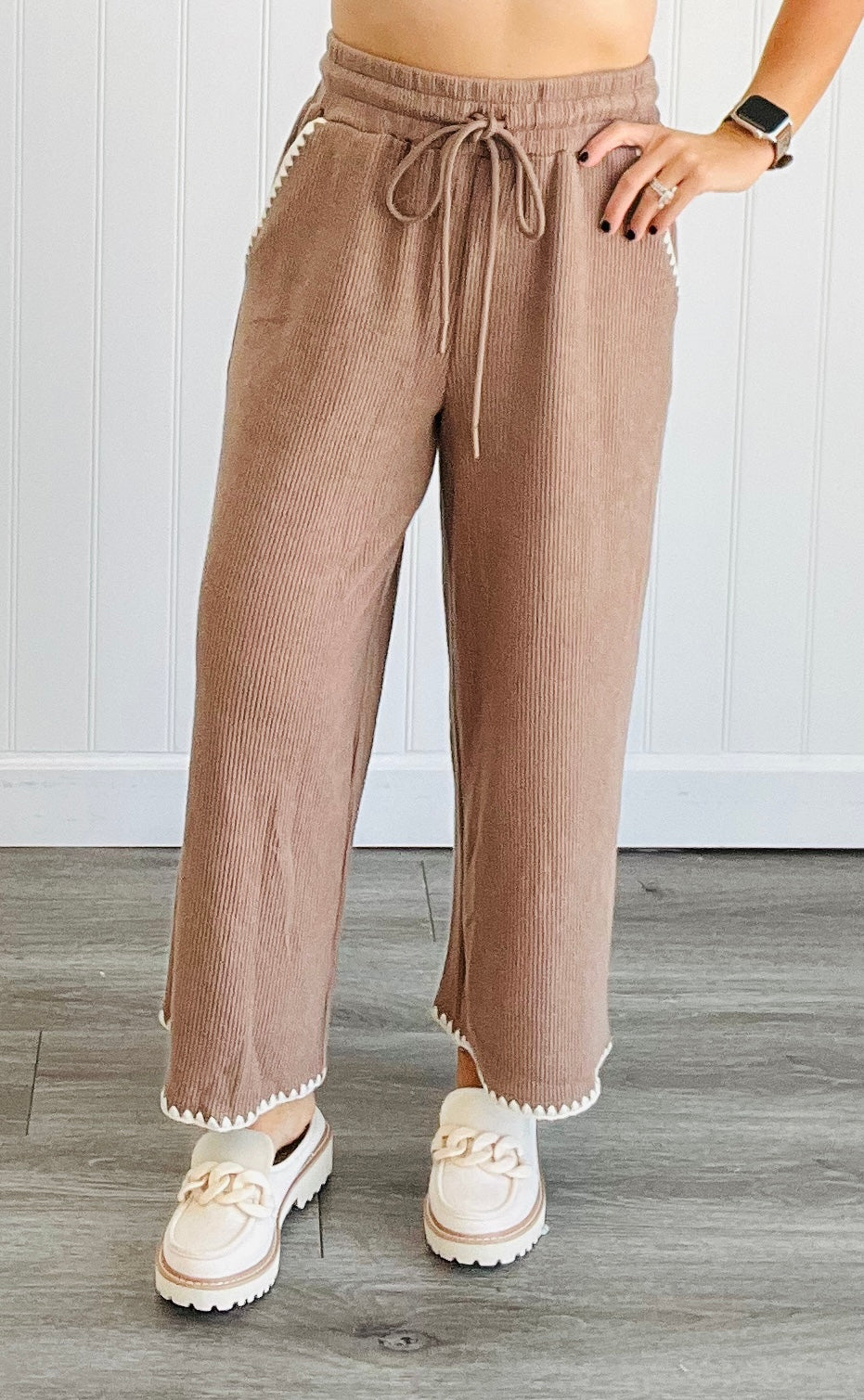 Contrast Stitch Pants (Reg.)- 2 Colors