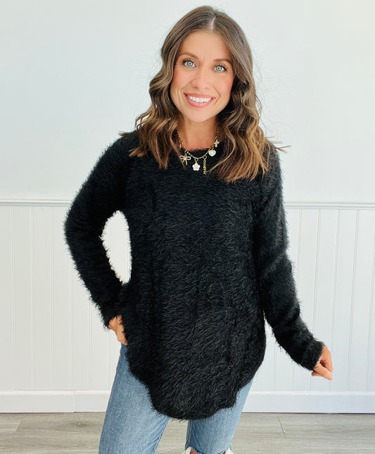 Black Fuzzy Long Sleeve Top (Reg.)