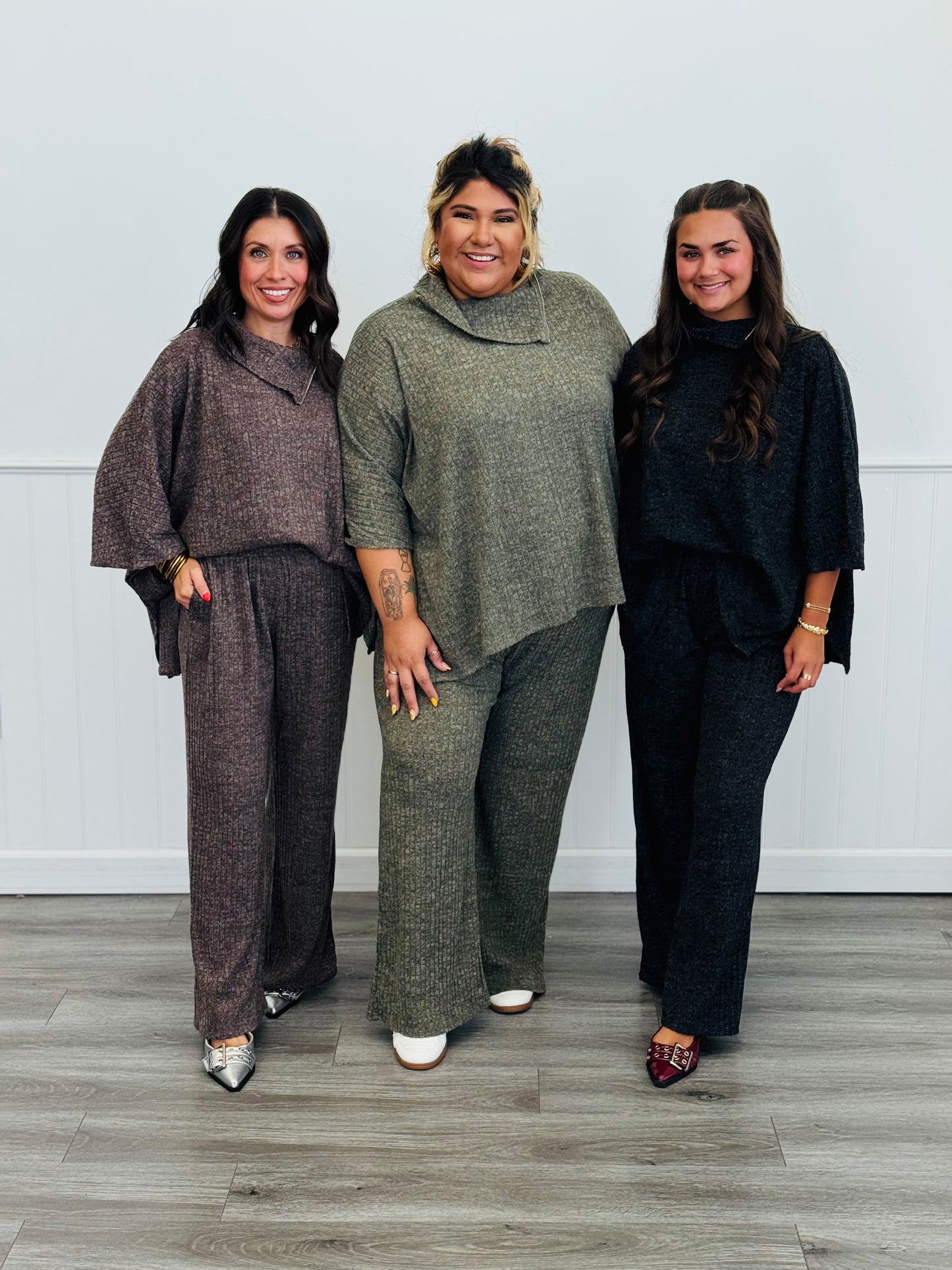 Dear Scarlett The Rosie Cozy Top & Pant Set (Reg. and Plus) - 3 Colors