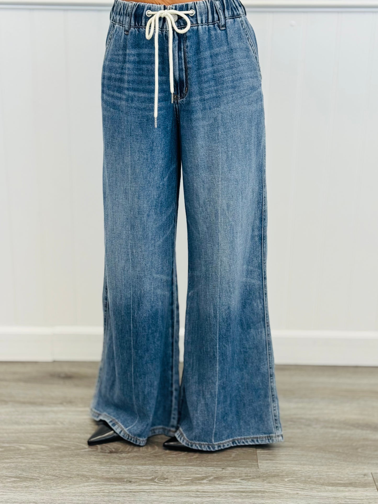 Judy Blue Slouchy Sue Palazzo Jeans (Reg. and Plus)