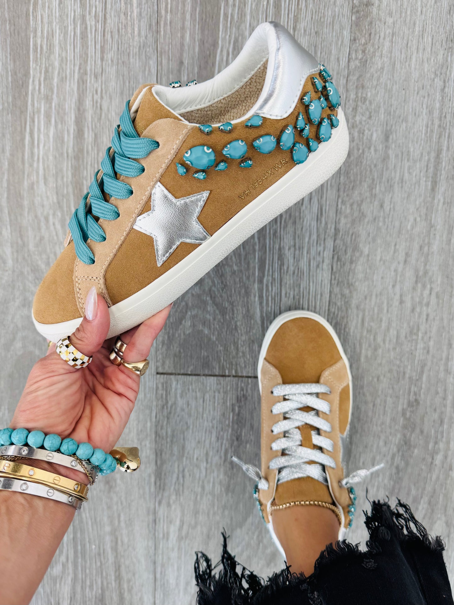 VH x WR Wanderlust Sneakers