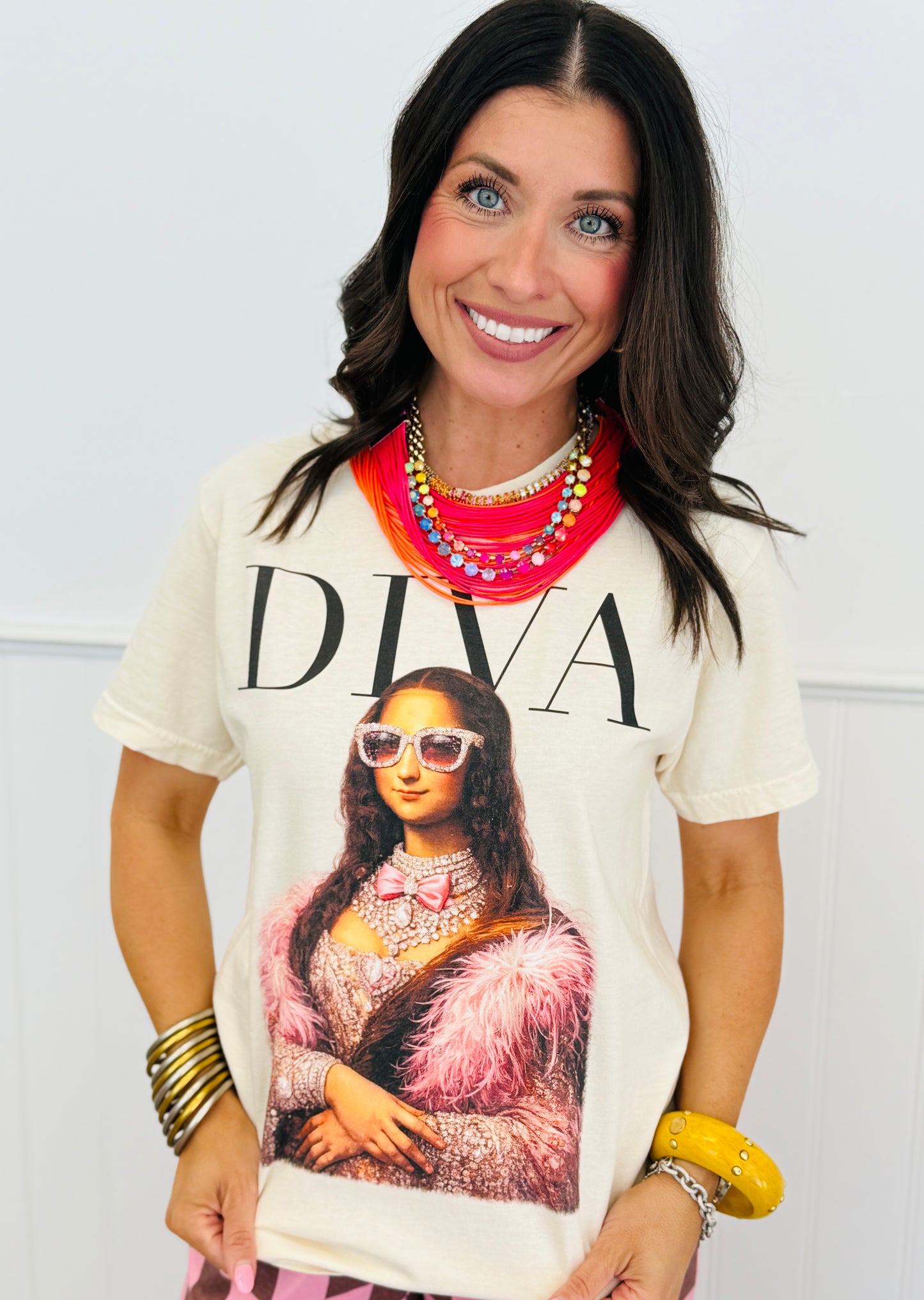 Diva Lisa Graphic Tee (Reg. and Plus)