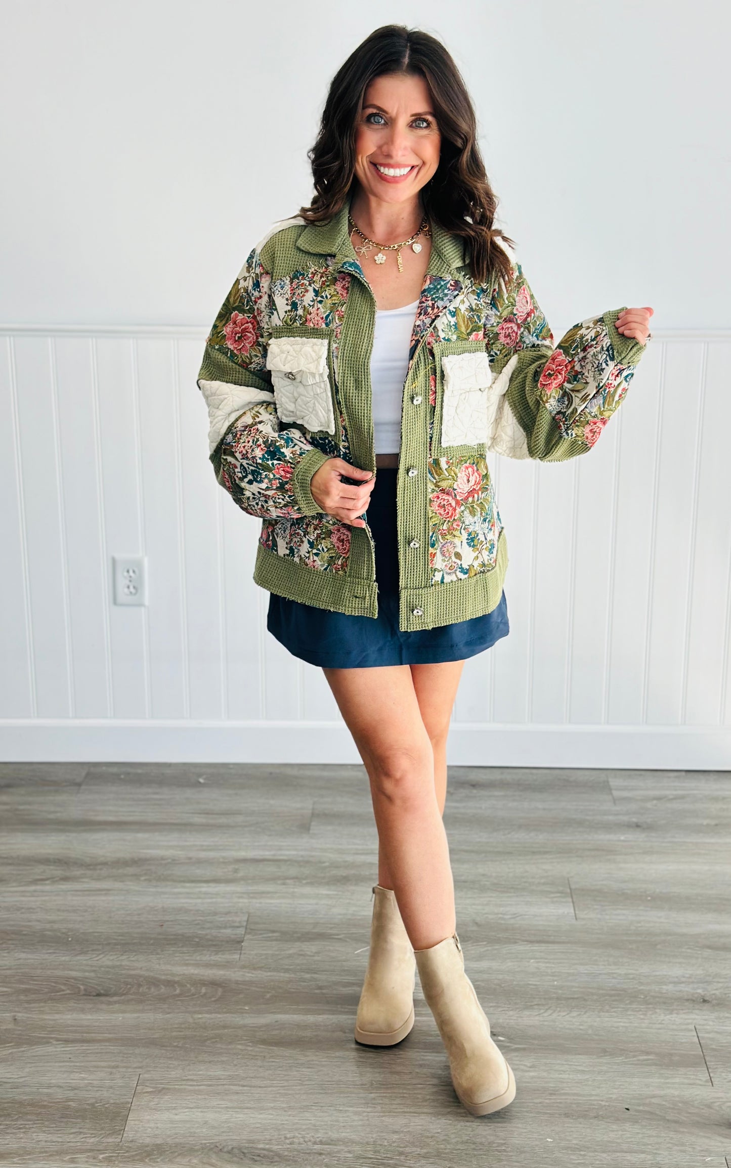 POL Olive/Cream Vintage Floral Jacquard Jacket (Reg)