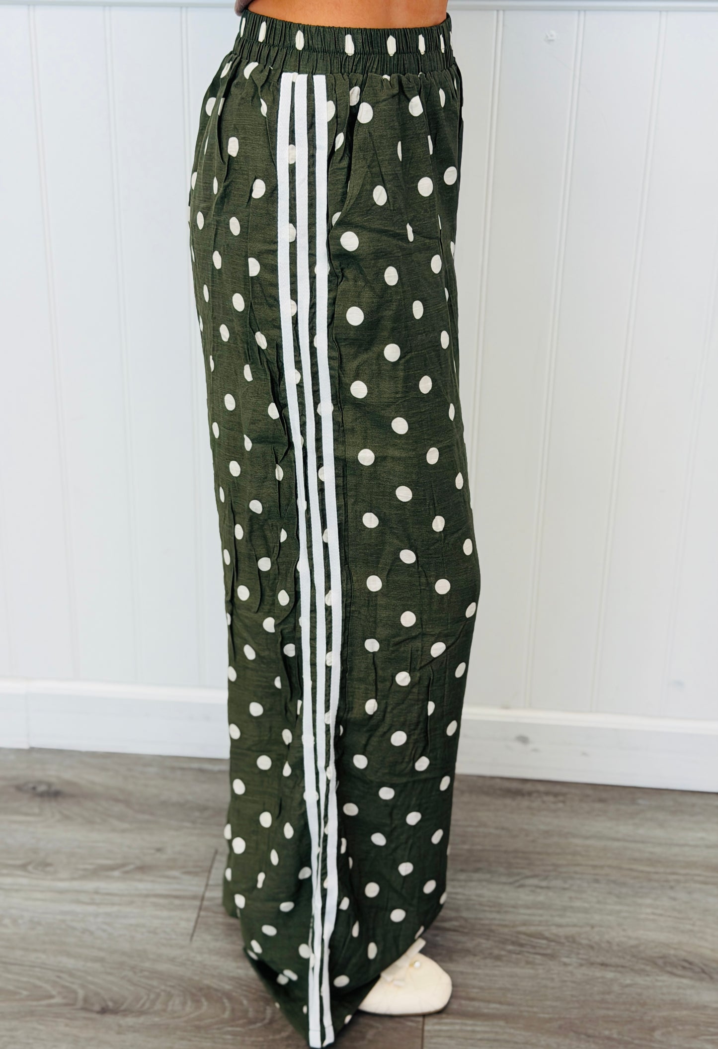Olive Polka Dot Side Striped Jacket & Pants Set (One Size)