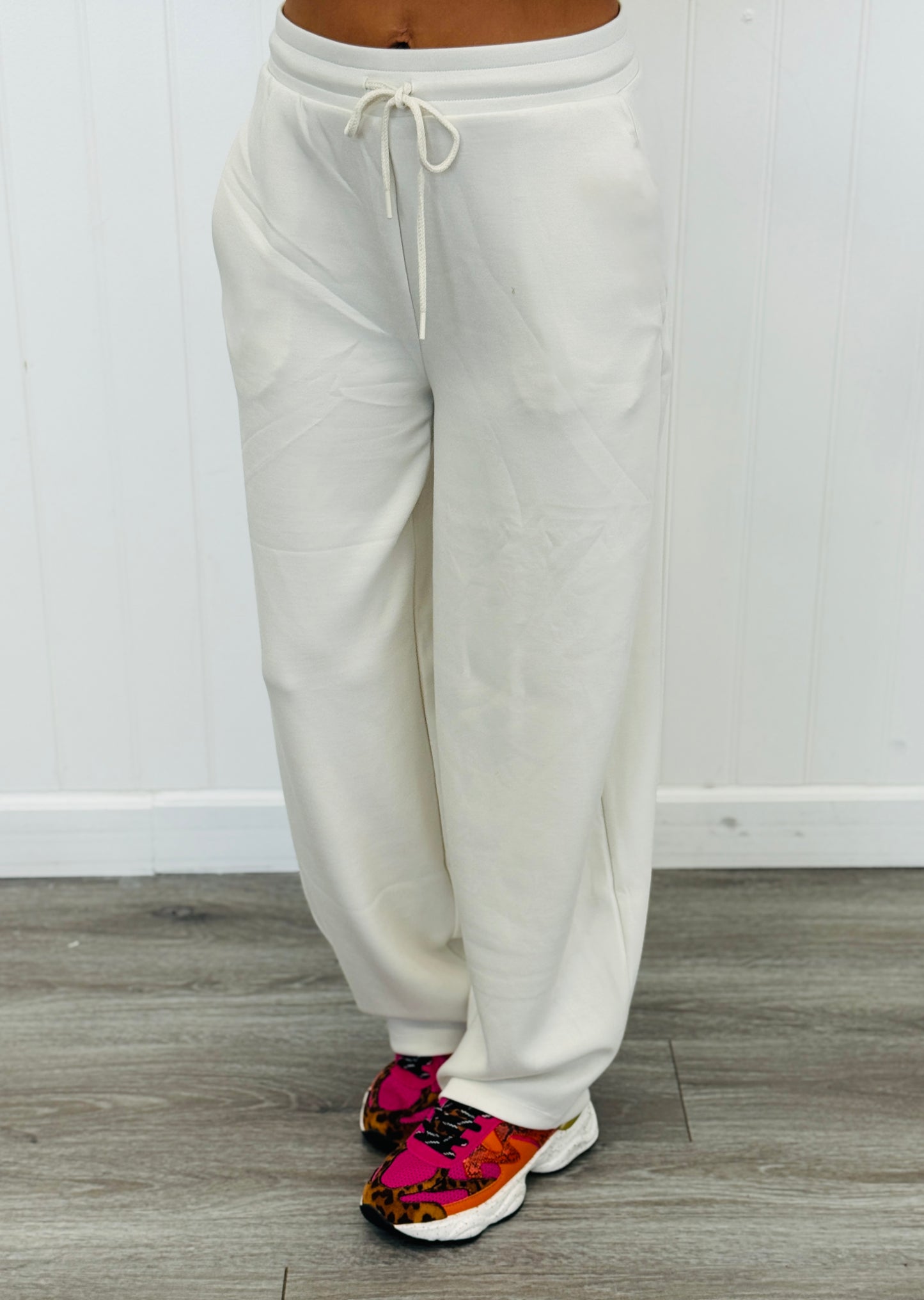 Drawstring Waist Barrel Sweat Pants (Reg.) - 3 Colors