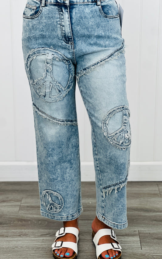 Light Denim Peace Mark Jeans (Reg & Plus)