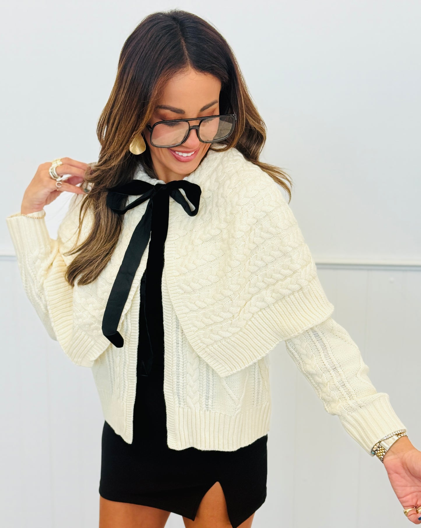 Cream Velvet Bow Front Tie Poncho Cardigan (Reg.)