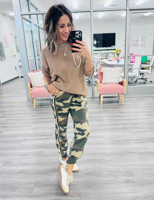 Sidekick Camo Joggers (Reg)