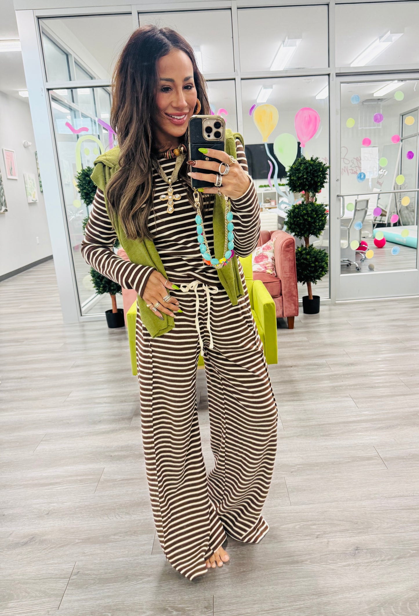 Dark Brown Stripe Top & Pants Set (Reg.)