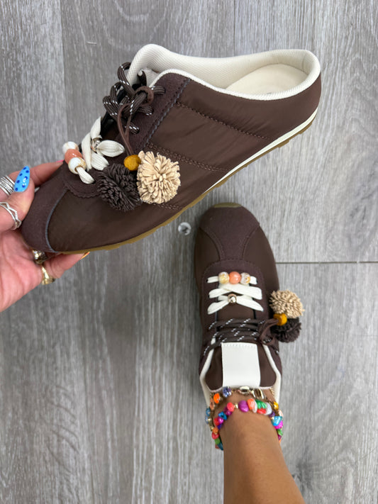 Coffee Pom Dream Slip-On Sneakers