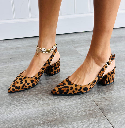 Leopard Watch Out World Pumps