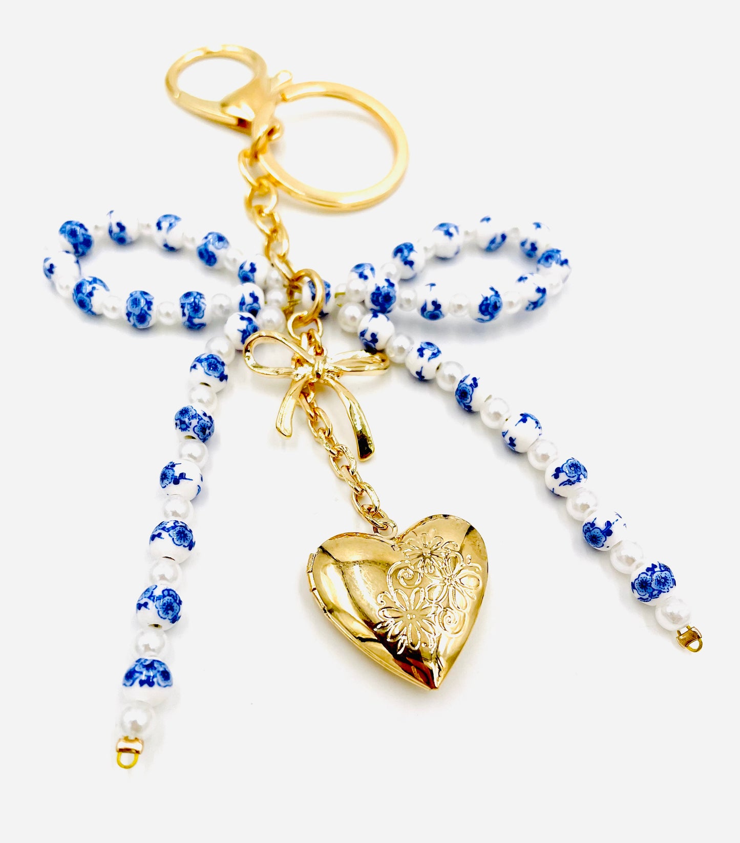 Blue Daisy Bead Bow Keychain