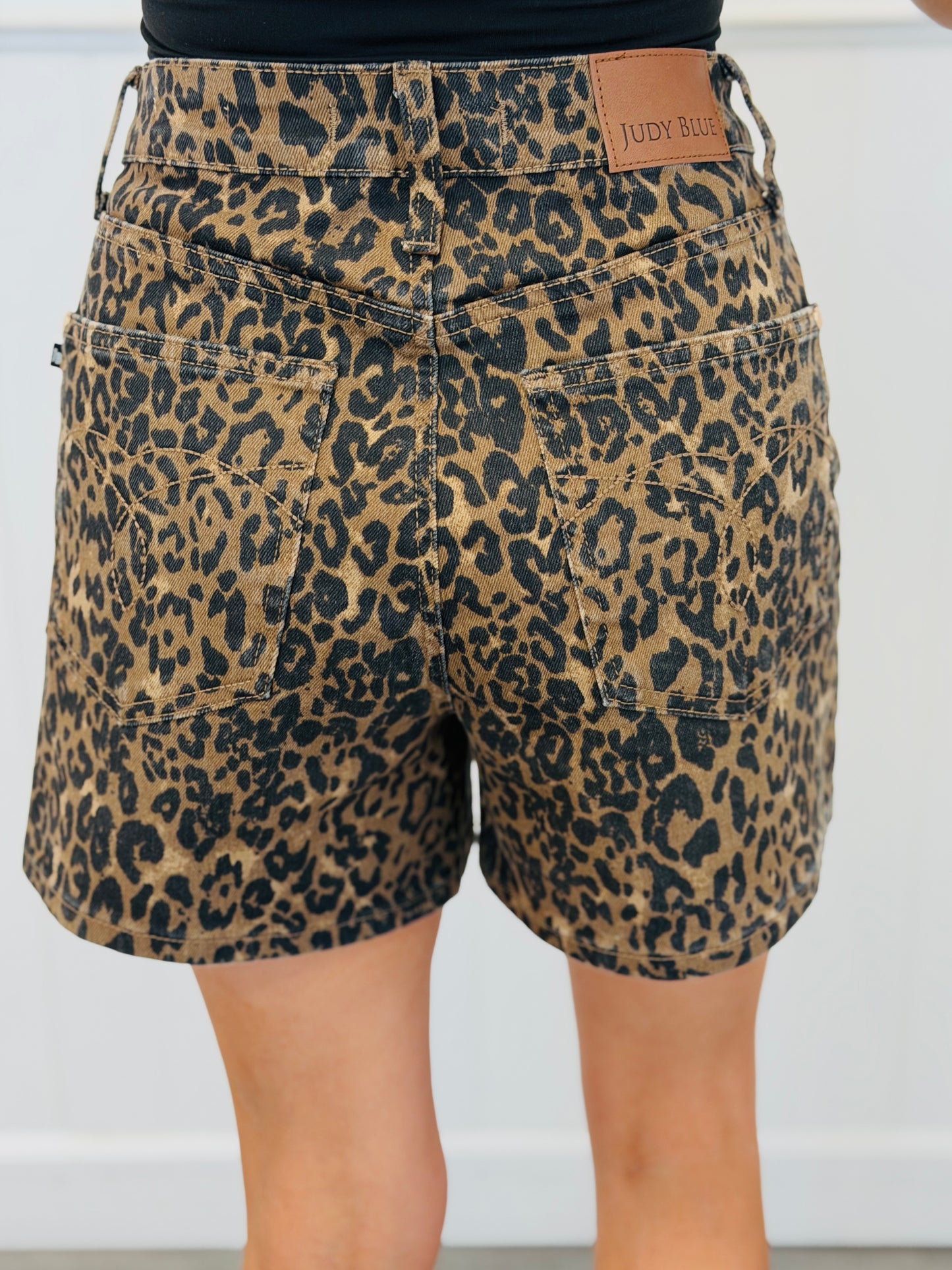 Judy Blue Lexi Leopard Rigid Magic Shorts (Reg. and Plus)