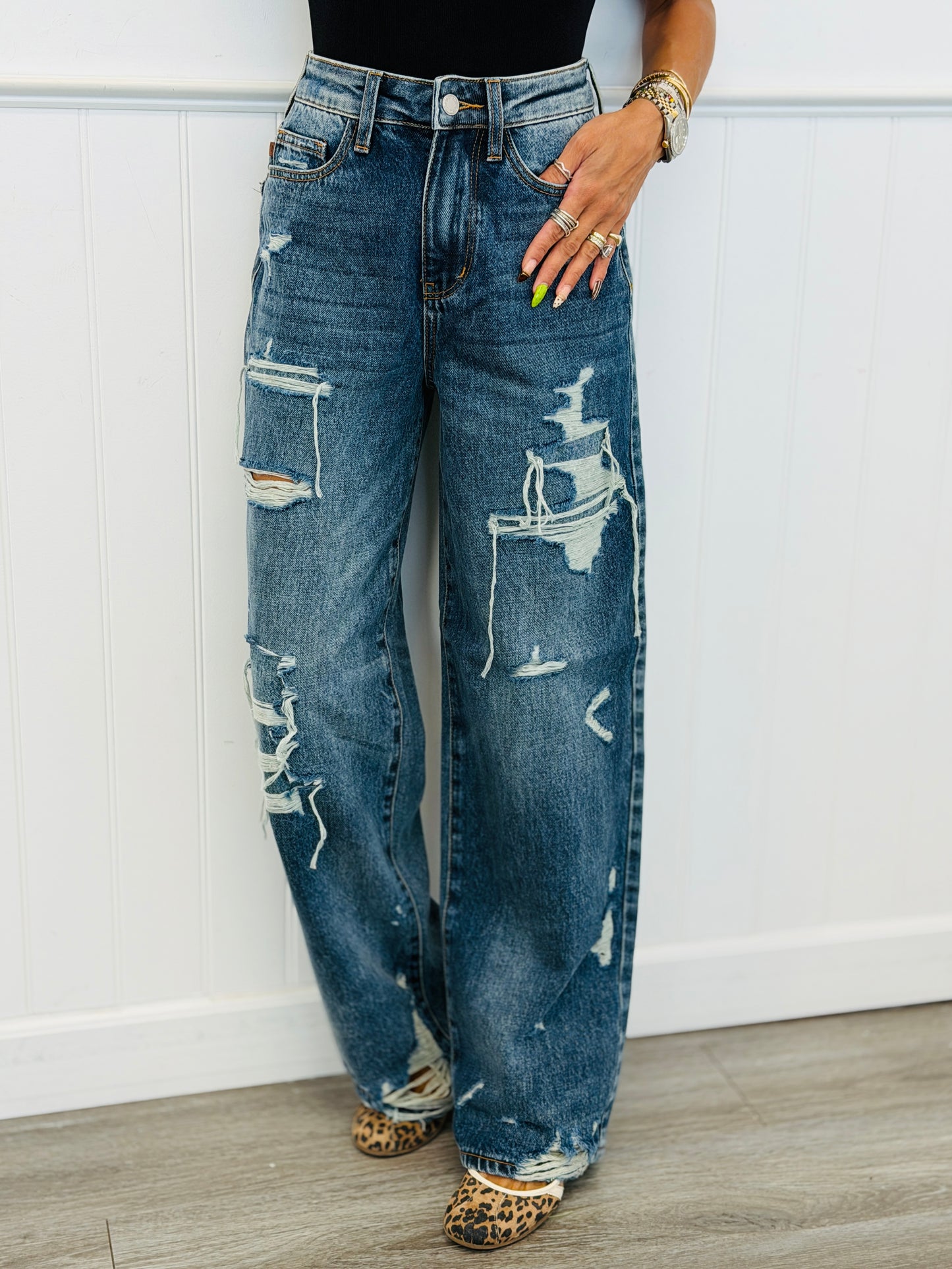 Judy Blue Baggy Baddie Jeans (Reg. and Plus)