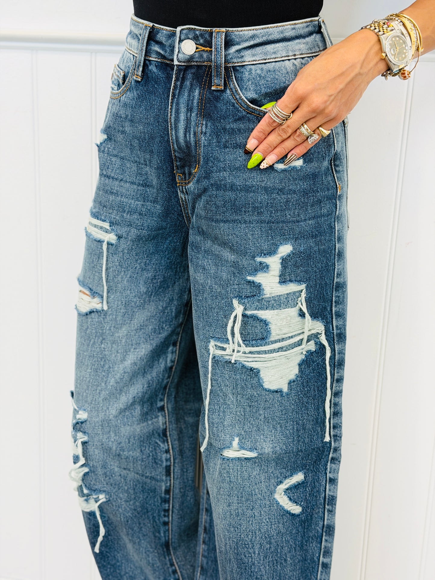 Judy Blue Baggy Baddie Jeans (Reg. and Plus)