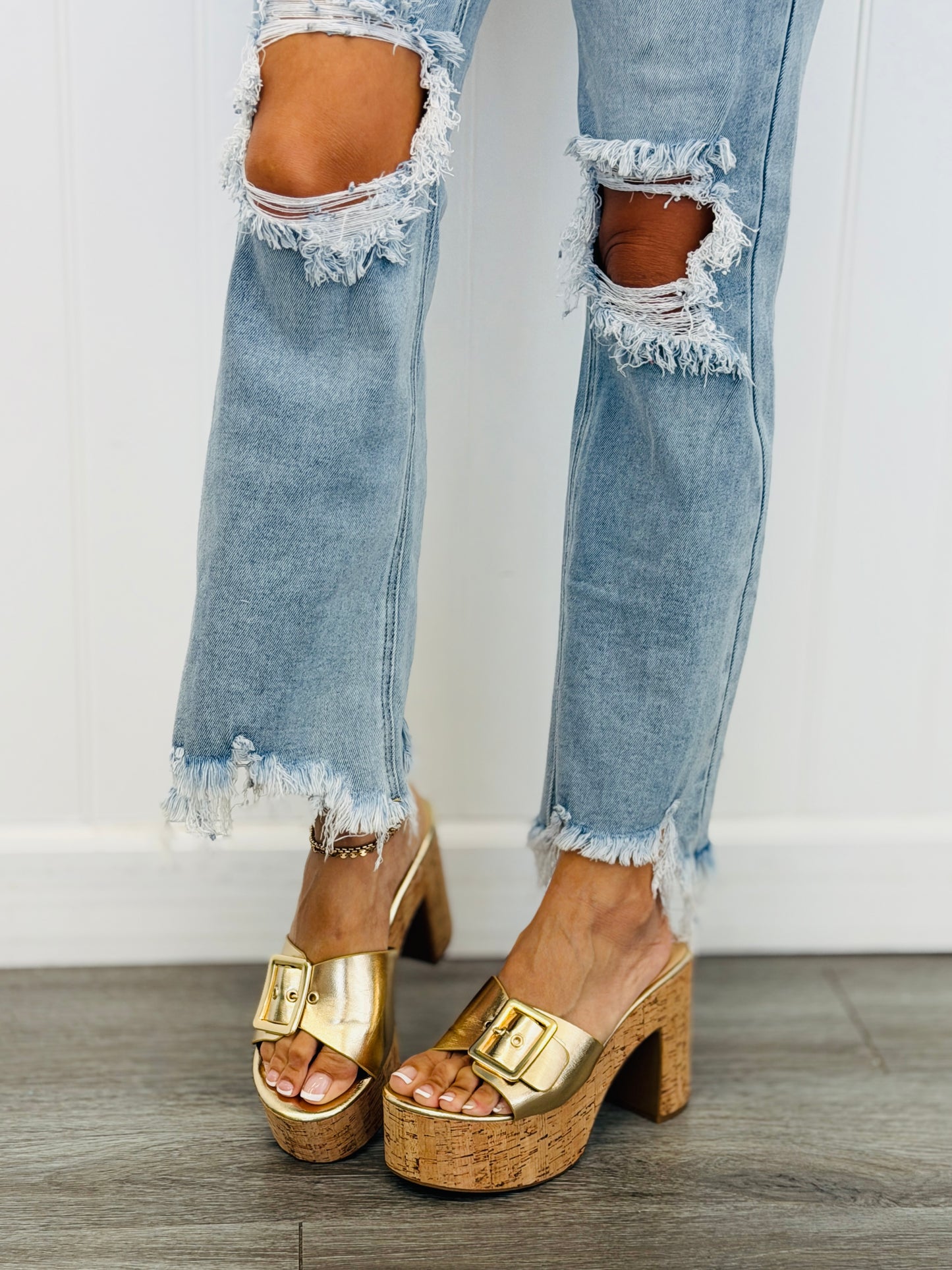 WR x Risen Light Ready For Anything Crop Jeans  (Reg & Plus)