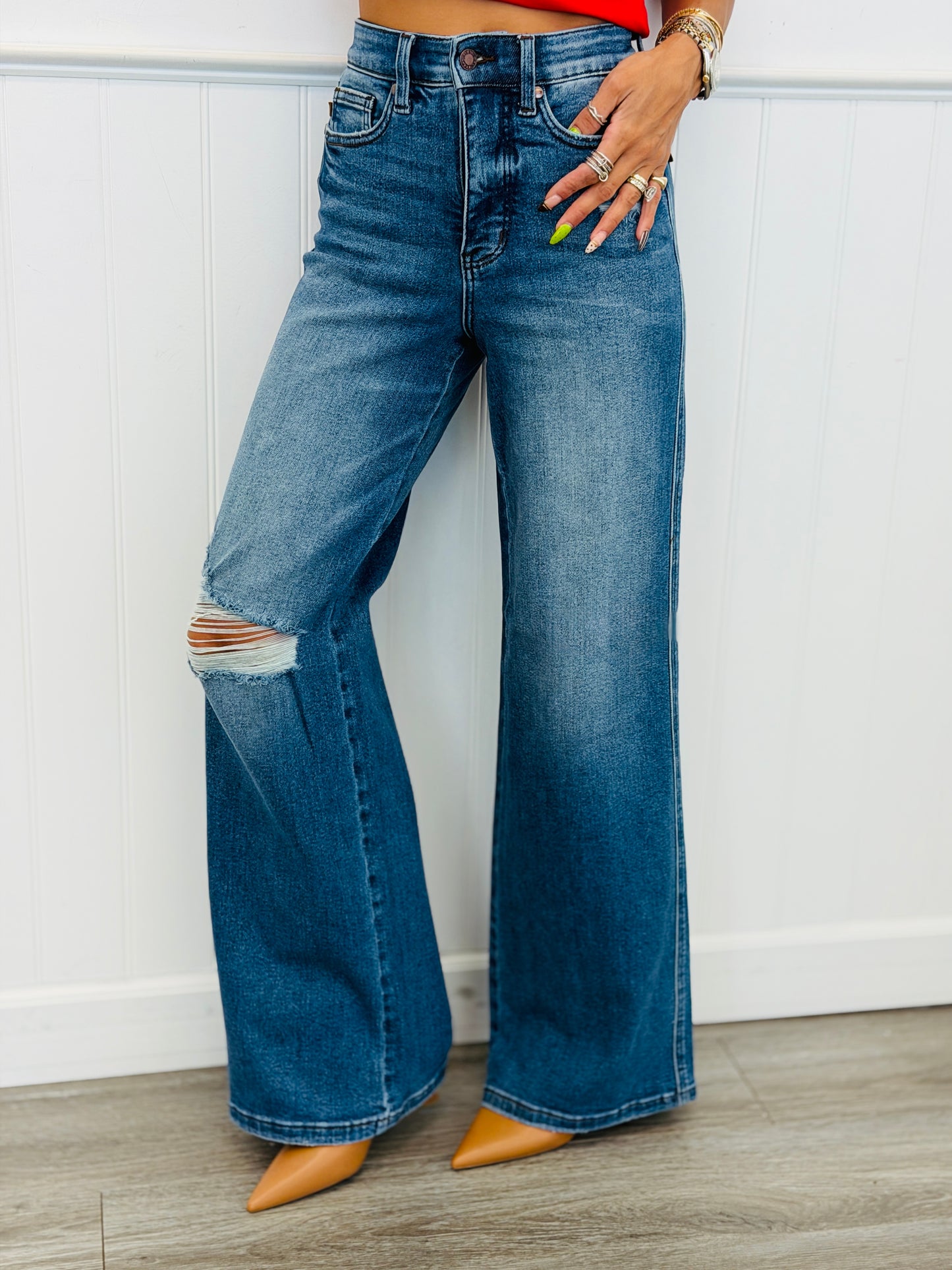Judy Blue Tinsley Tummy Control Wide Leg  Jeans (Reg. and Plus)