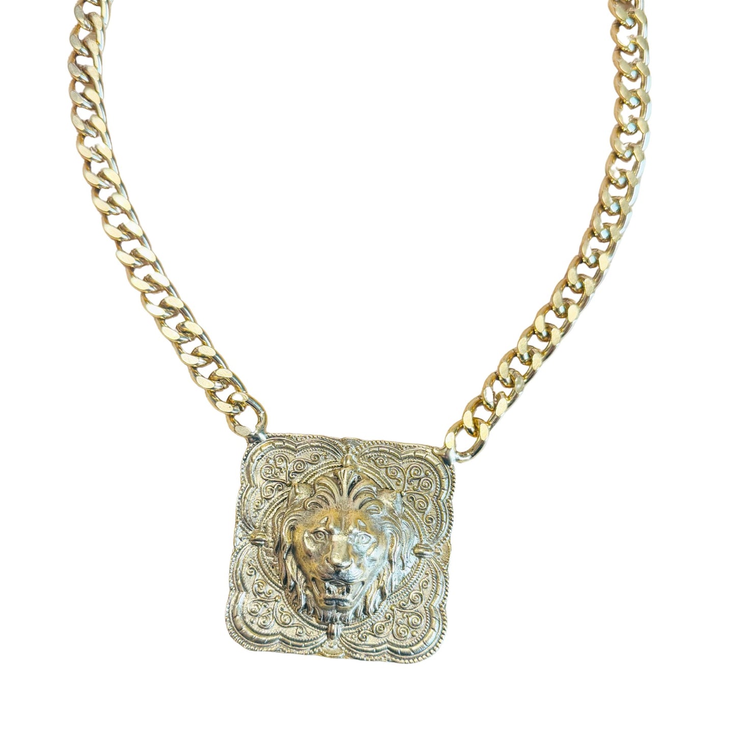 Yochi - The Royalty Necklace