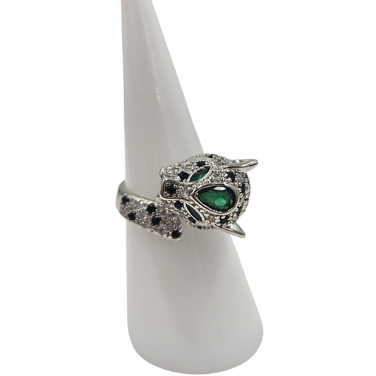 Emerald Leopard Jewel Ring