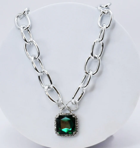 TJ - Emerald Glamour Chunk Necklace (2 colors)