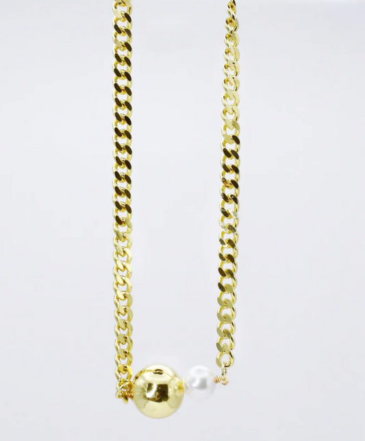 TJ - Golden Pearl Necklace