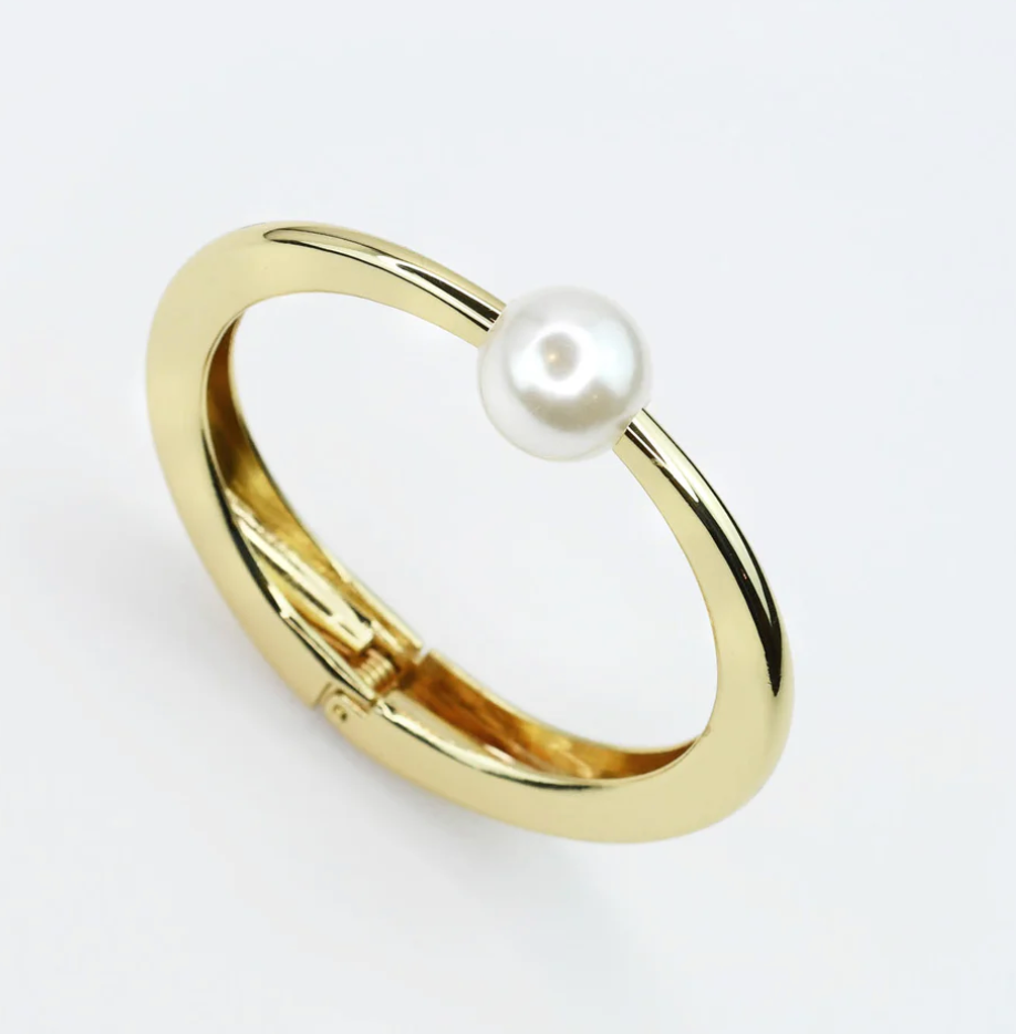 TJ - Halo Single Pearl Bangle - 2 Colors!