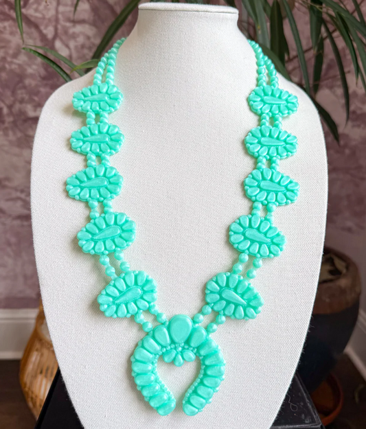 Rahya - Golden Hour Necklace in Stardust Mint