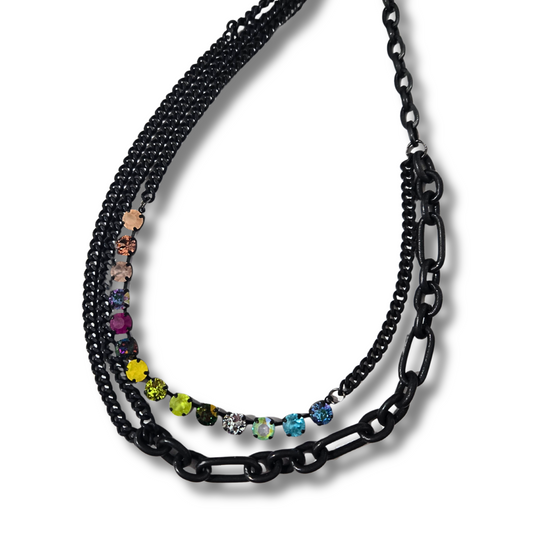 TOVA - The Cricket Necklace in Smutt - Candy Crush