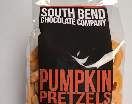 Pumpkin Pretzels - 14oz Bag