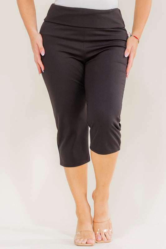 Black Foldover Waist Capri Pants (Plus)
